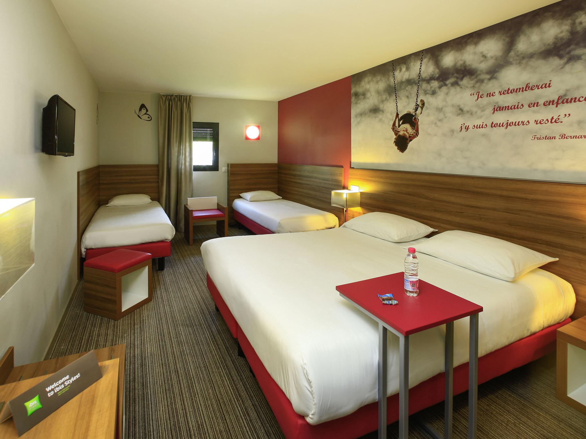Готель Ibis Styles Castres Екстер'єр фото