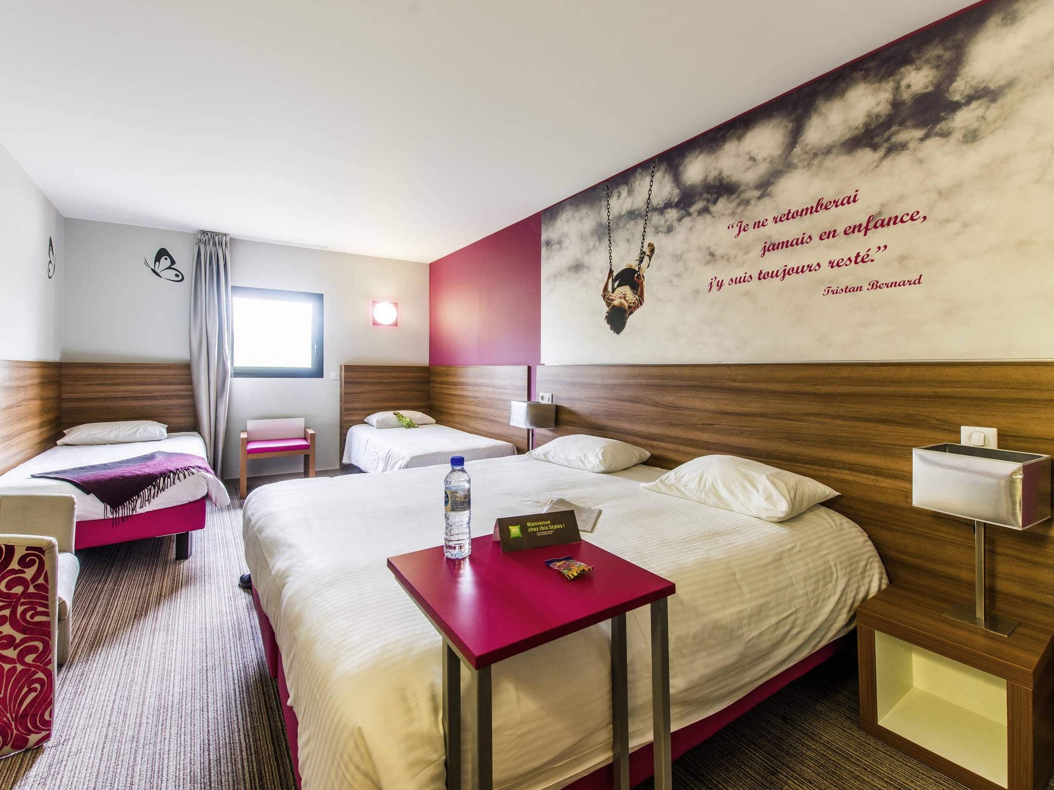 Готель Ibis Styles Castres Екстер'єр фото