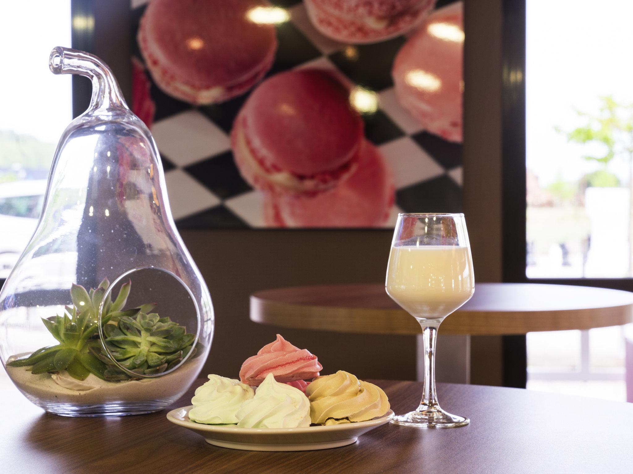 Готель Ibis Styles Castres Екстер'єр фото